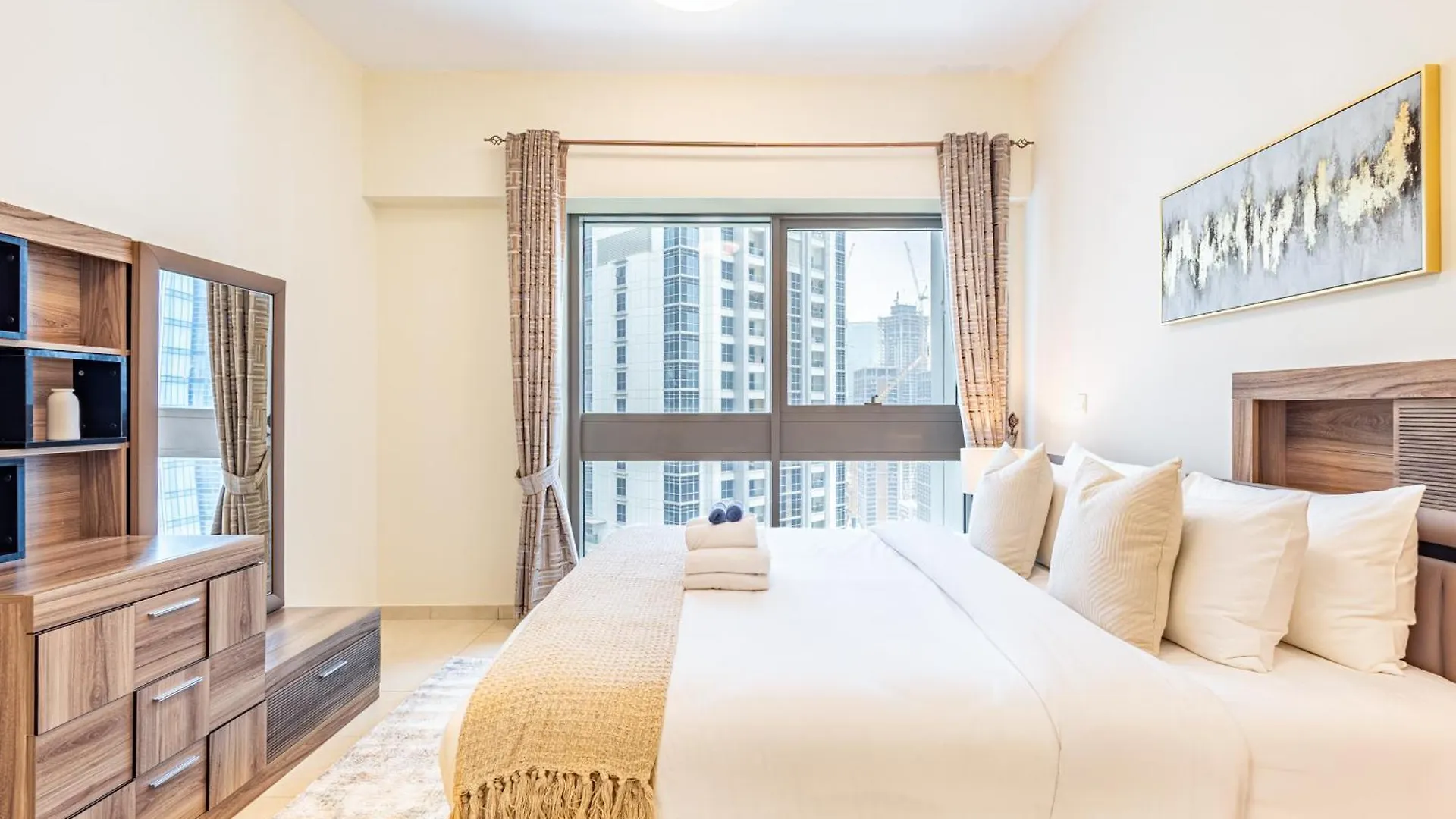 Executive 2Br, Upgraded, Burj Khalifa View Apartment Dubai